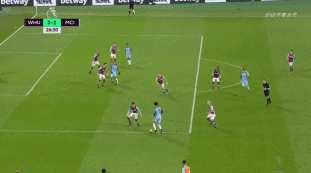 艾维和哈里斯复出！活塞VS雄鹿首发：康宁汉姆大战罗林斯