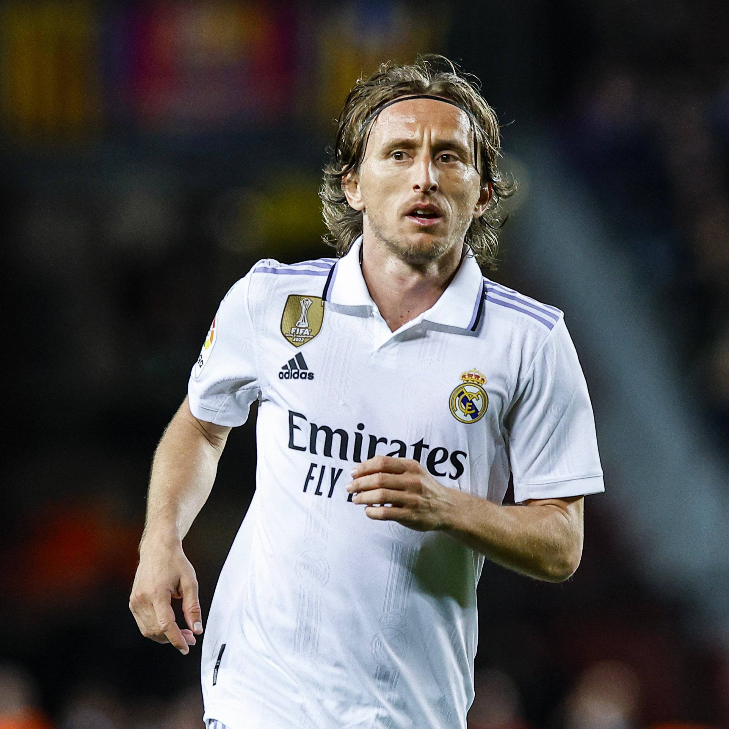 巴里奥斯：进球后我们踢得太着急了，应该多传一两脚过渡一下