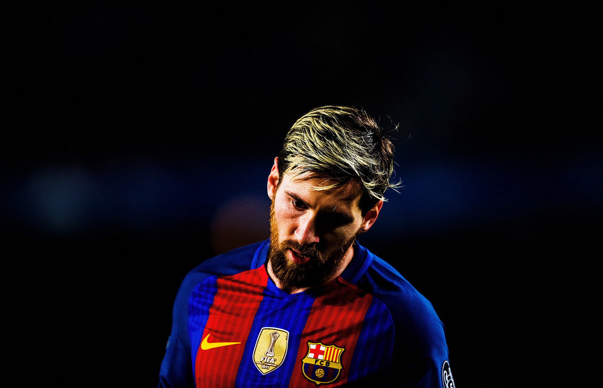 申花官方庆生海报出现低级翻译错误，将32nd写成32th