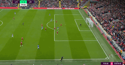 邮报整理C罗豪车收藏：有多辆布加迪，最贵的车价值850万英镑